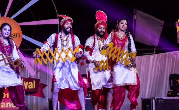 Bhangra Style - Dance With Me India